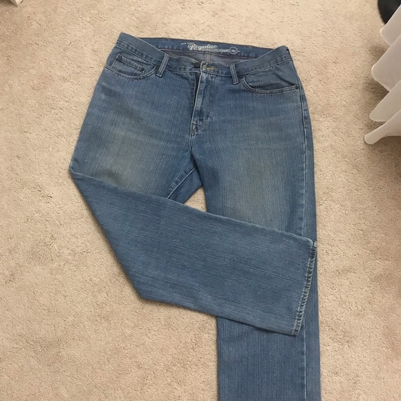 Old navy jeans - Picture 2 of 8
